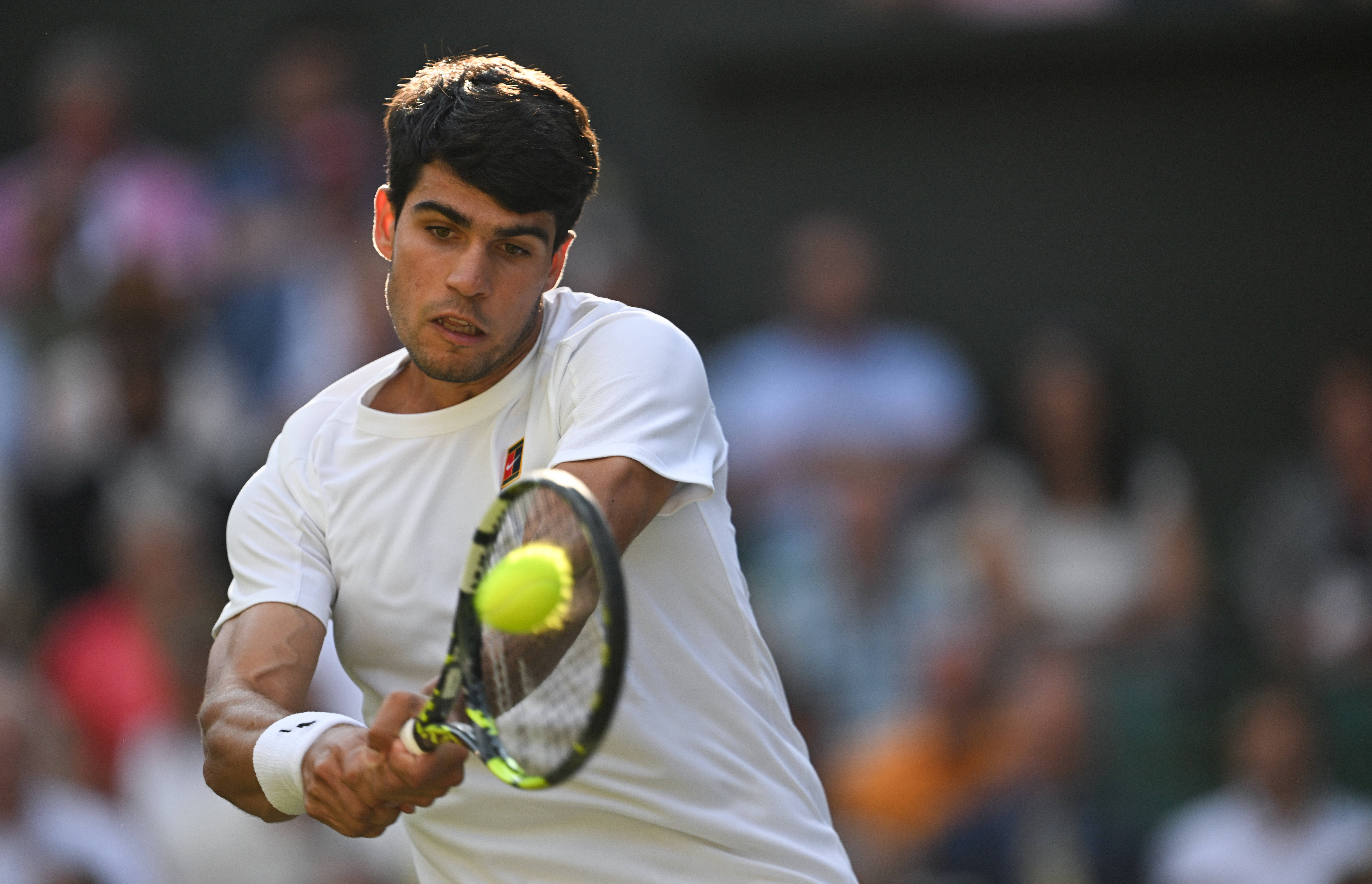 温网碾压美网，辛纳点燃赛场